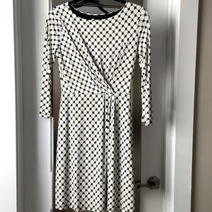 Gilli Viola A line Dress sz S NWT
